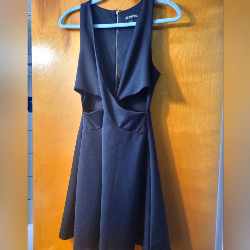 Black express dress